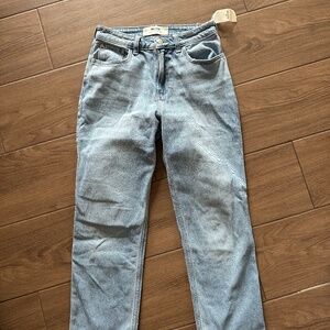 Hollister curvy high rise straight